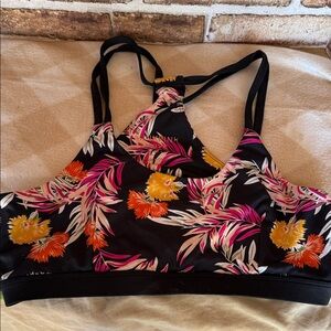 Women’s Black Floral Strappy sports Bralette large